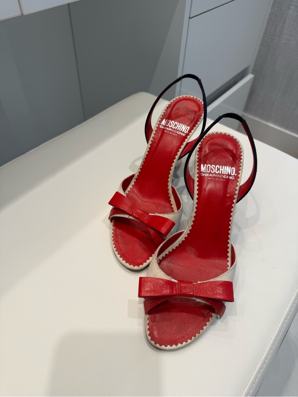 Moschino Red and White Bow Slingback Heels